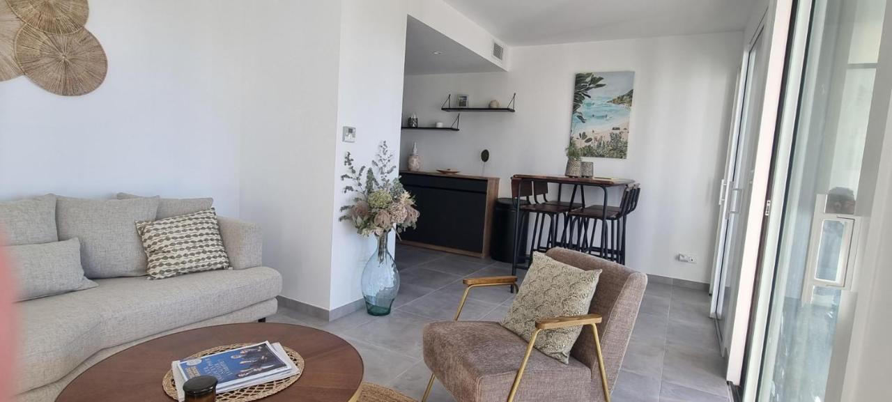 Appartement De Luxe Eze Village Vue Mer Avec Piscine المظهر الخارجي الصورة