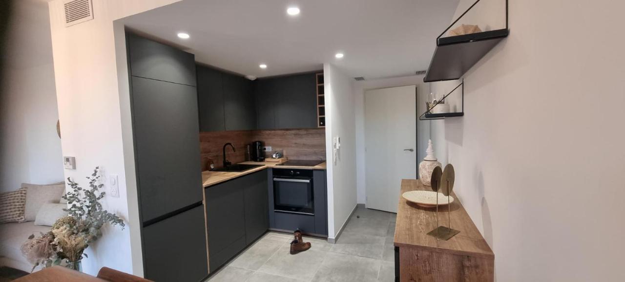 Appartement De Luxe Eze Village Vue Mer Avec Piscine المظهر الخارجي الصورة